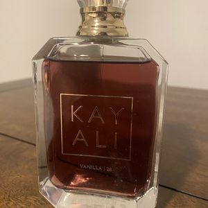 Sold. Kayali vanilla 28